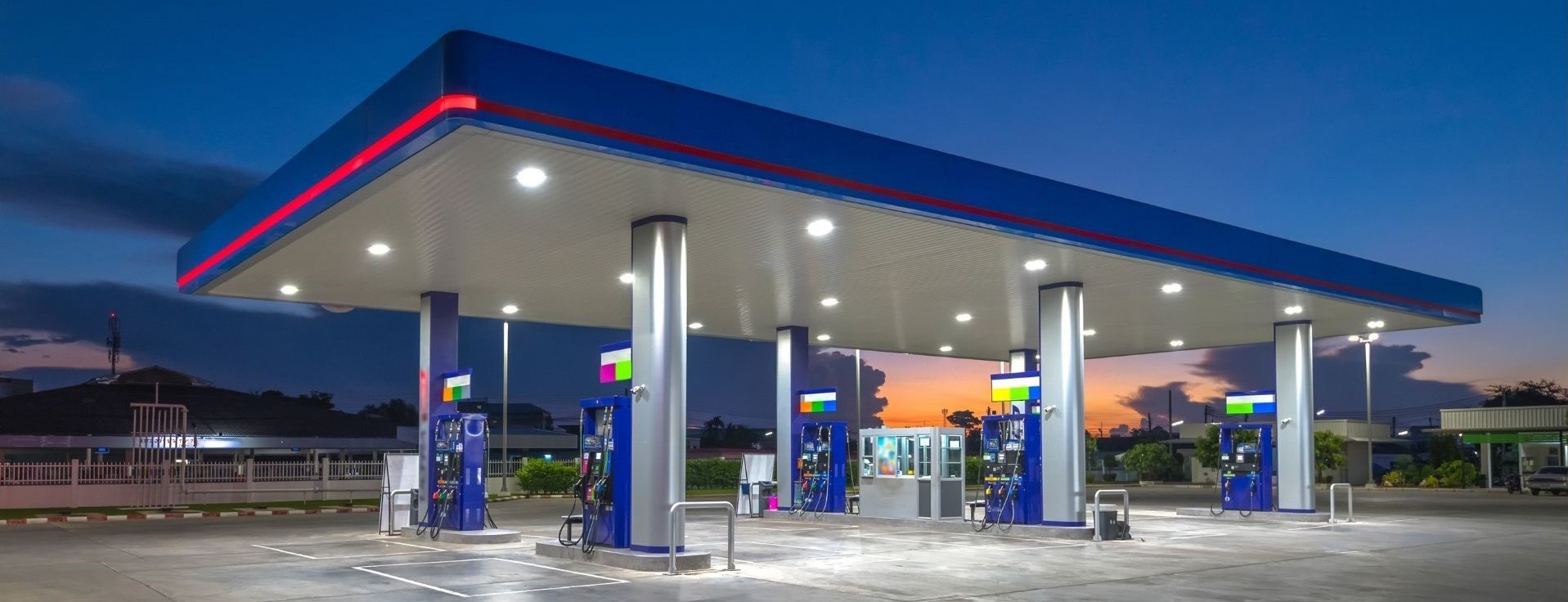 Station-service pour le ravitaillement en carburant des flottes
